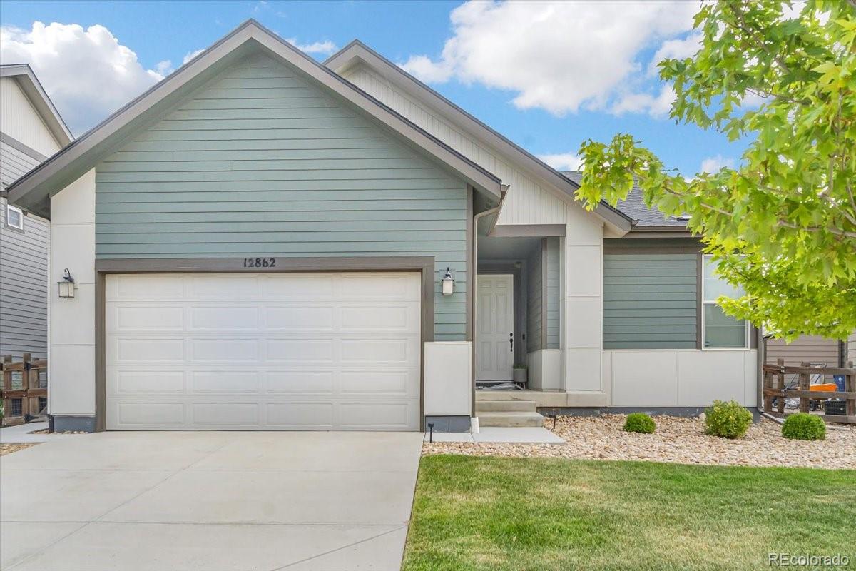 12862  Crane River Drive, longmont MLS: 4940905 Beds: 5 Baths: 3 Price: $645,000