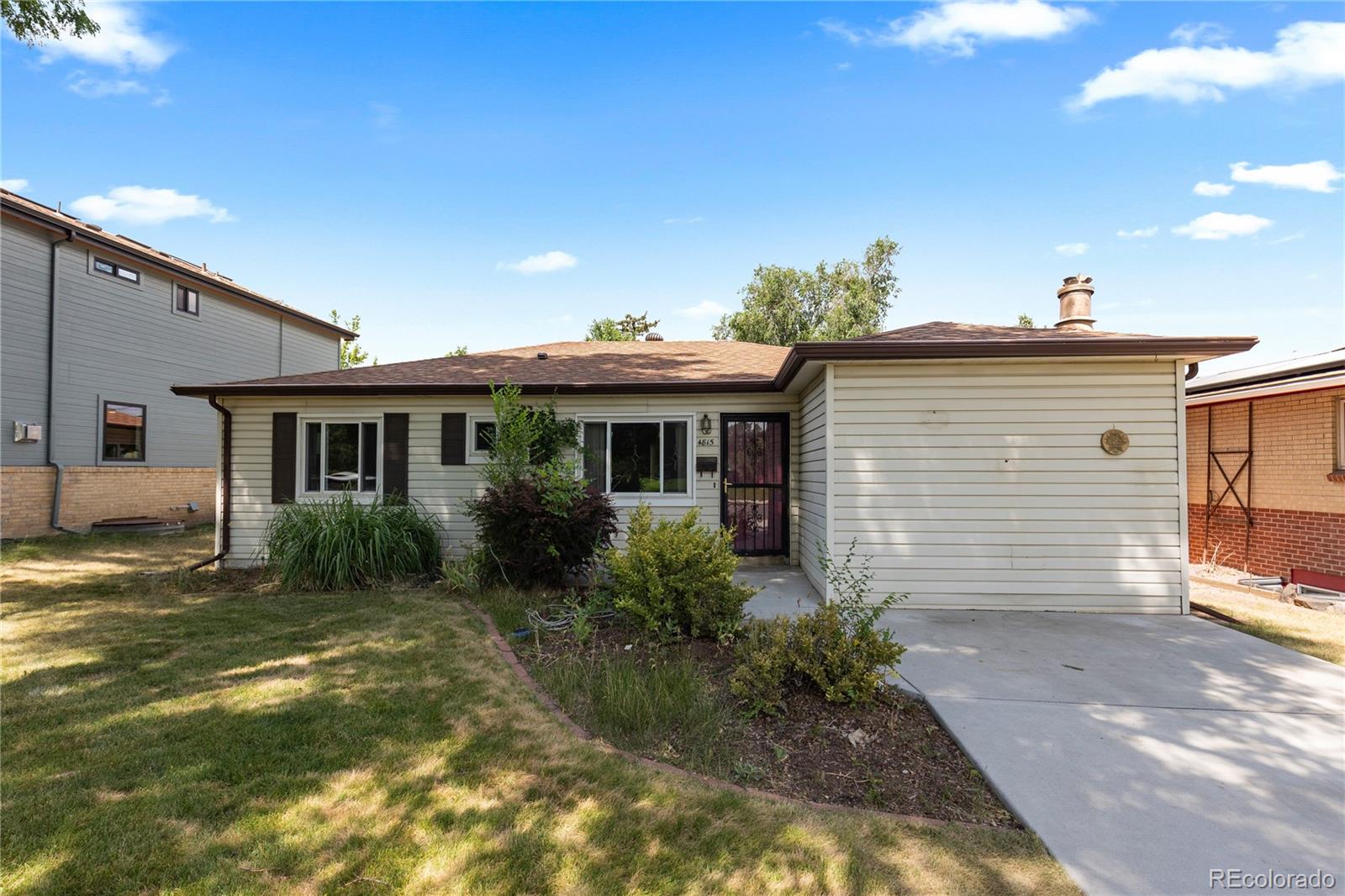 4815 S Pennsylvania Street, englewood MLS: 4075831 Beds: 3 Baths: 1 Price: $399,000