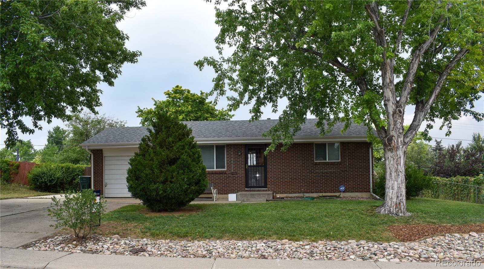 1029 W 102nd Place, northglenn MLS: 9357717 Beds: 4 Baths: 2 Price: $399,000