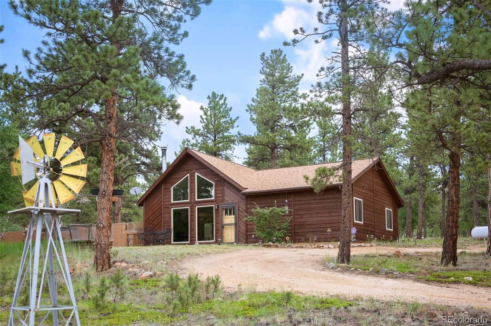 21  Crystal Rock Road, bailey MLS: 2284679 Beds: 2 Baths: 1 Price: $560,000
