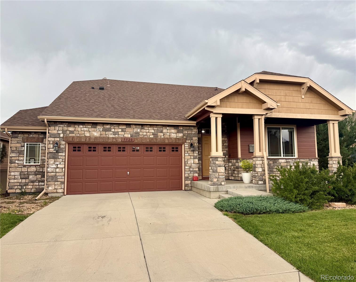5520  Pinto Street, frederick MLS: 6652074 Beds: 5 Baths: 5 Price: $699,000