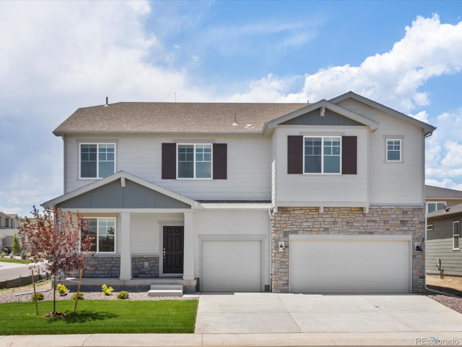 1612  Colorado River Drive, windsor MLS: 2895937 Beds: 5 Baths: 4 Price: $724,990