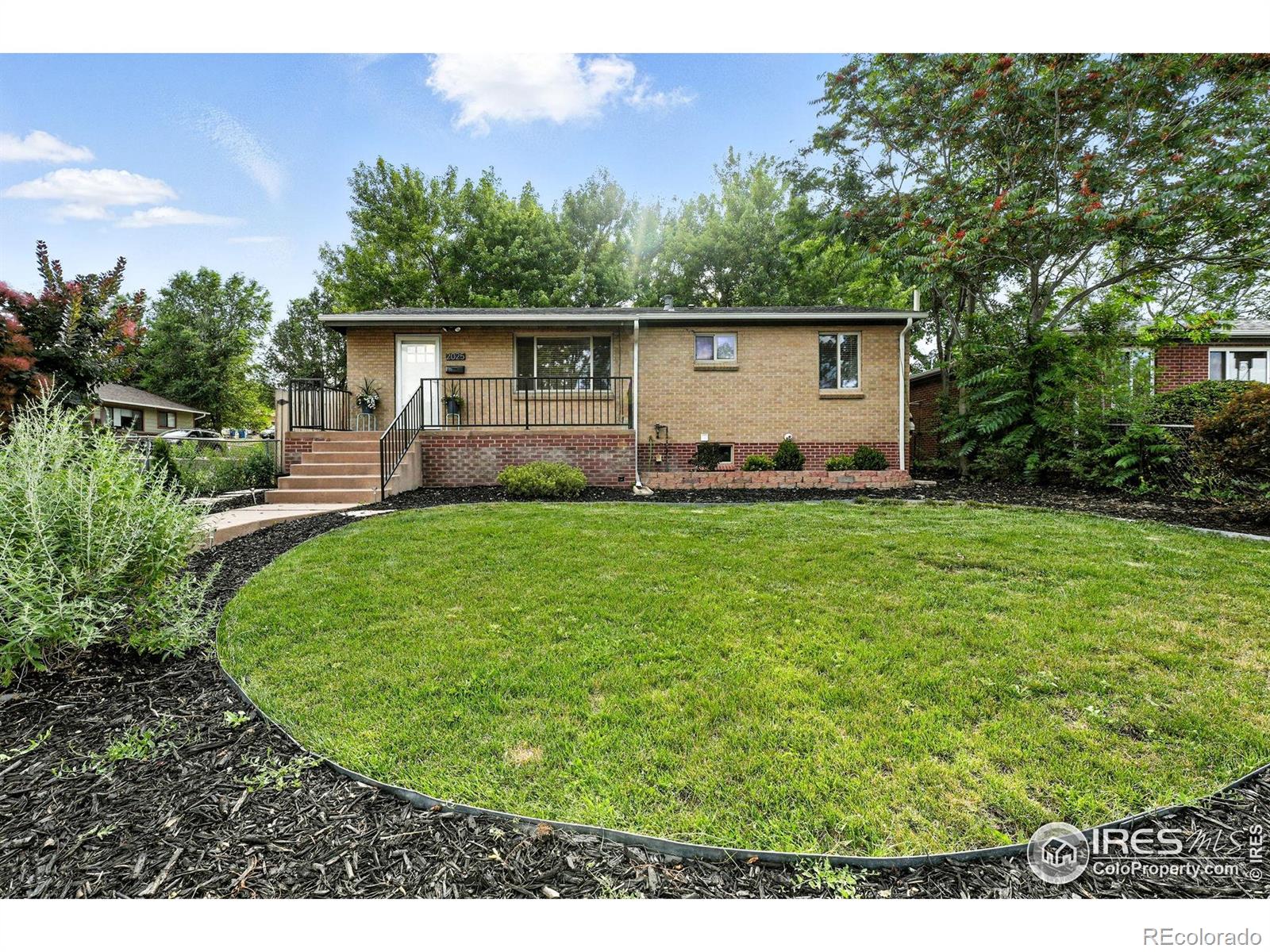 edgewater  House Search Picture