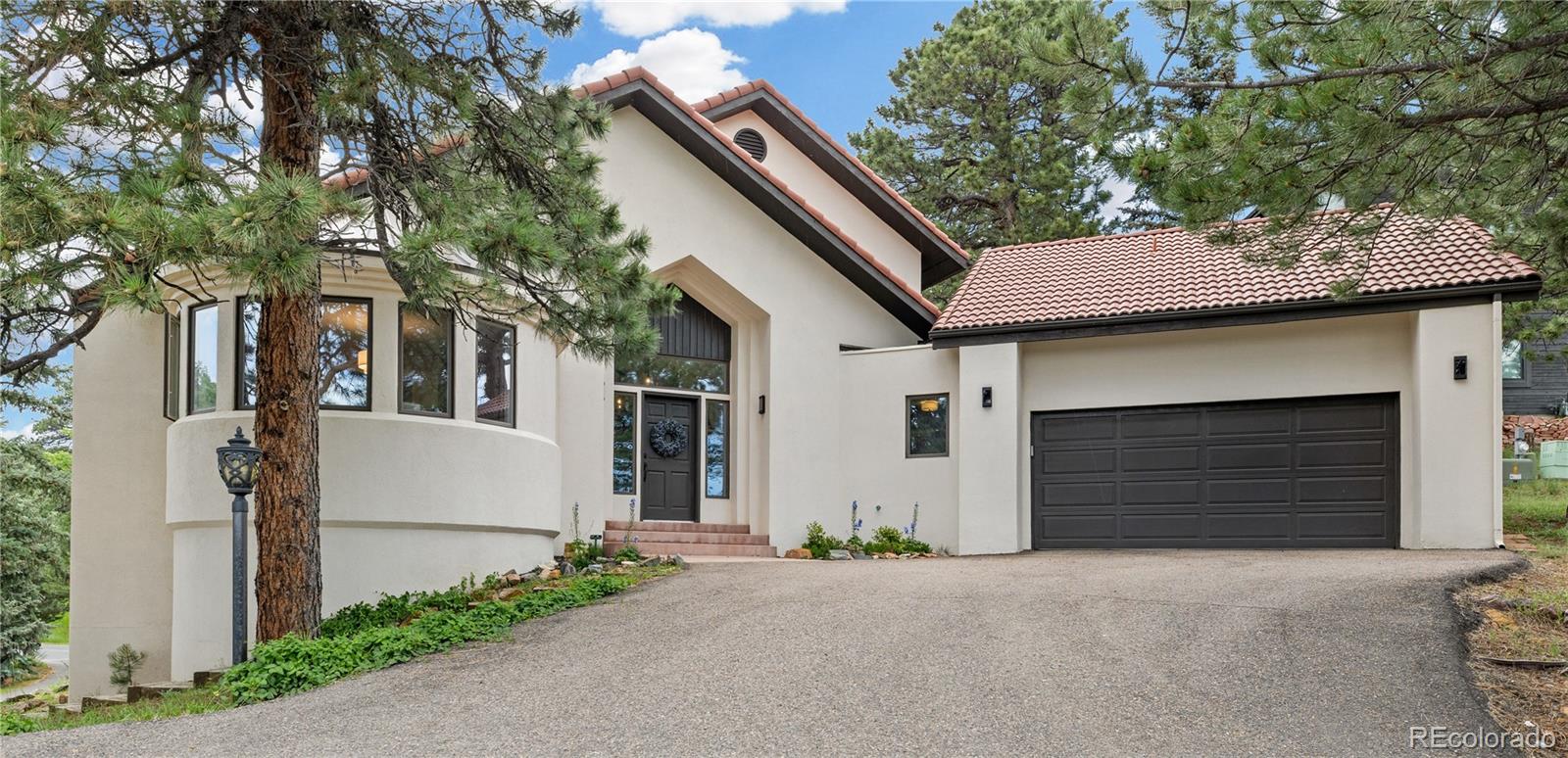 golden  House Search Picture