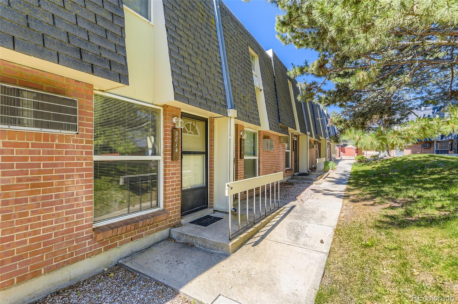 5828 S Pearl Street, centennial  House Search MLS Picture