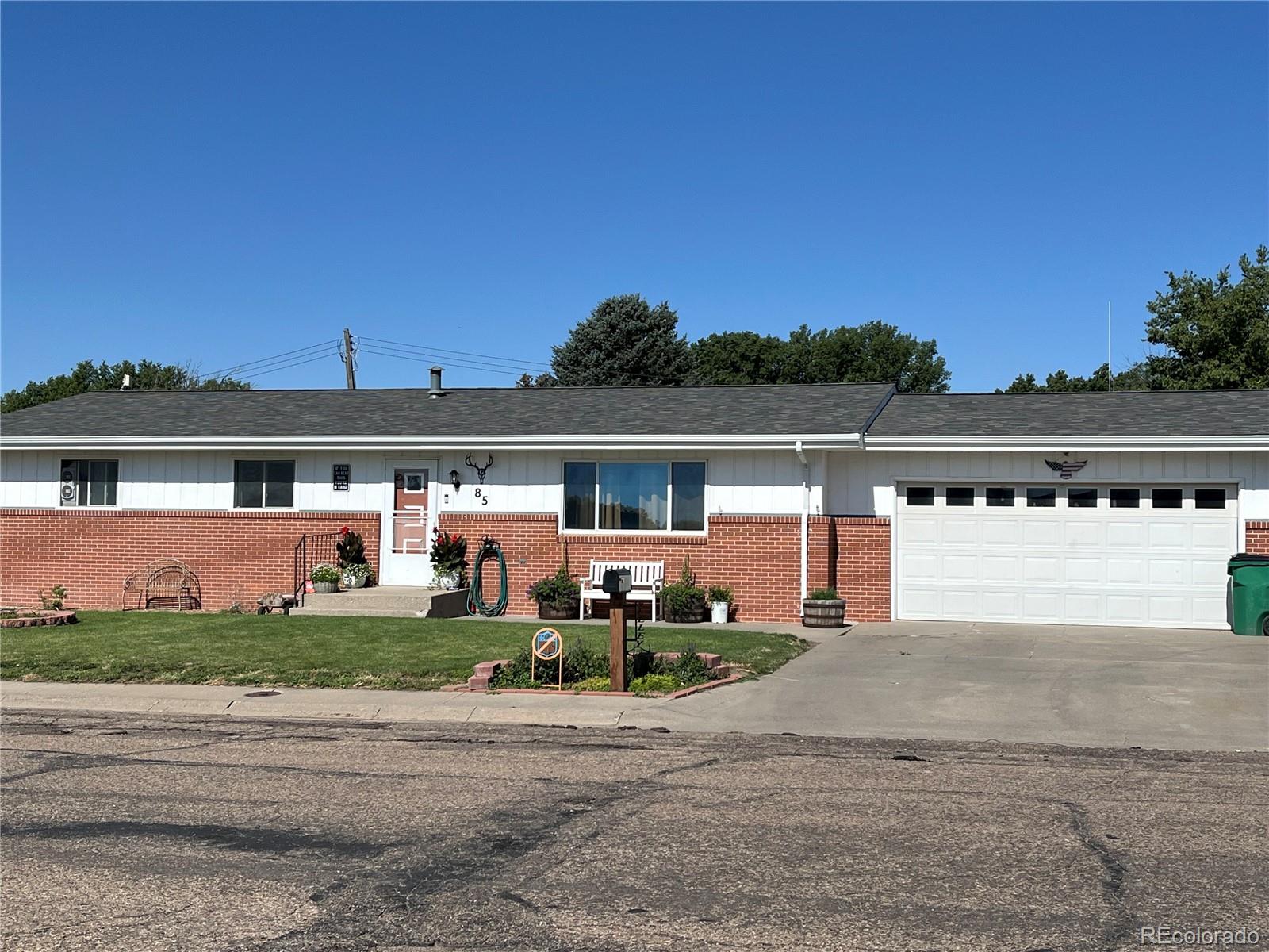 85  Cedar Circle, burlington  House Search MLS Picture
