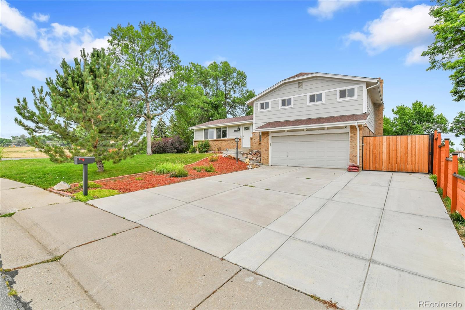 8209  Balsam Way, arvada  House Search MLS Picture