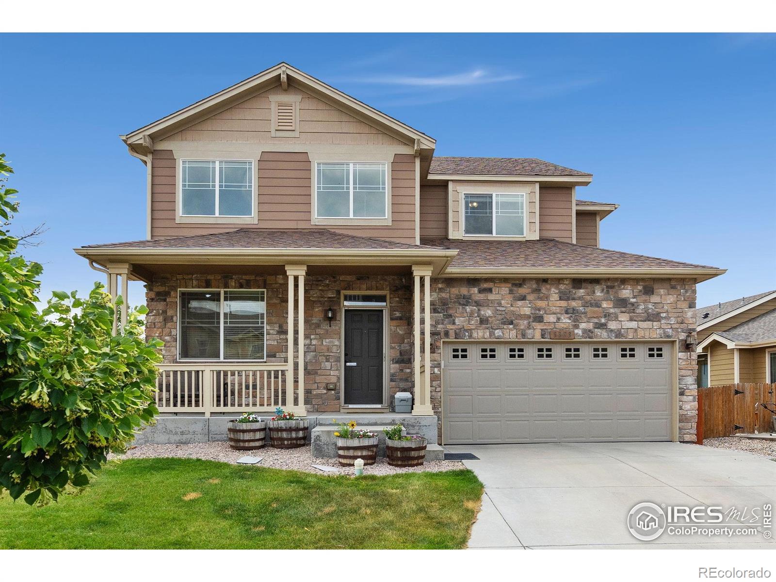 3333  Wagon Trail Road, fort collins MLS: 4567891038968 Beds: 4 Baths: 4 Price: $579,000
