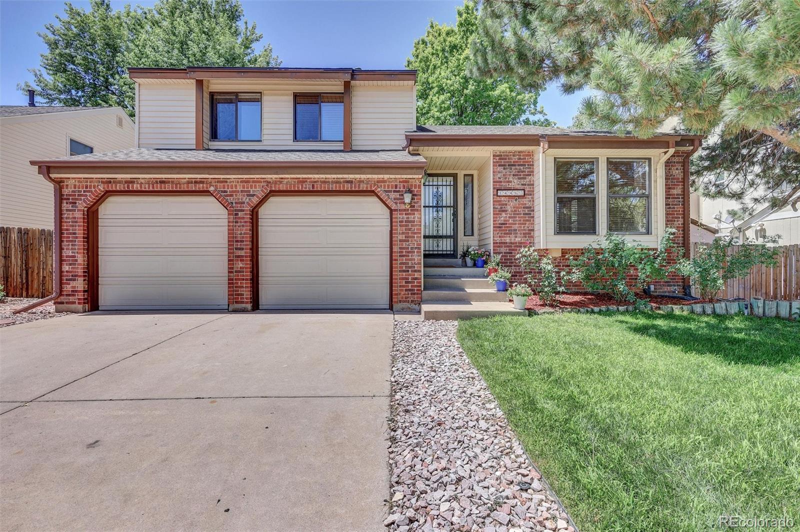 14463 E Wagon Trail Place, aurora MLS: 7969811 Beds: 4 Baths: 3 Price: $549,499