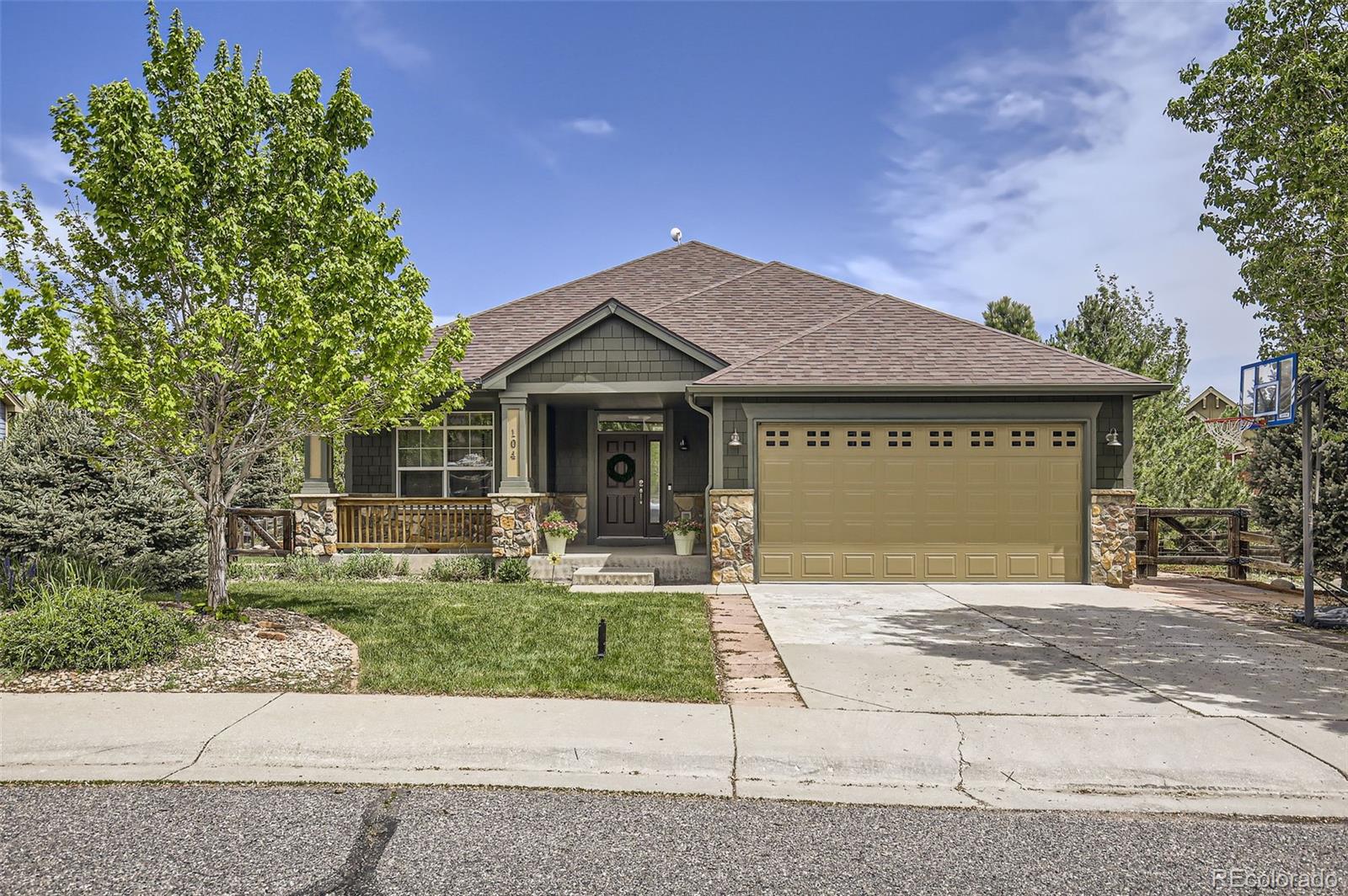 104  Noland Court, lyons MLS: 6890161 Beds: 4 Baths: 3 Price: $939,000