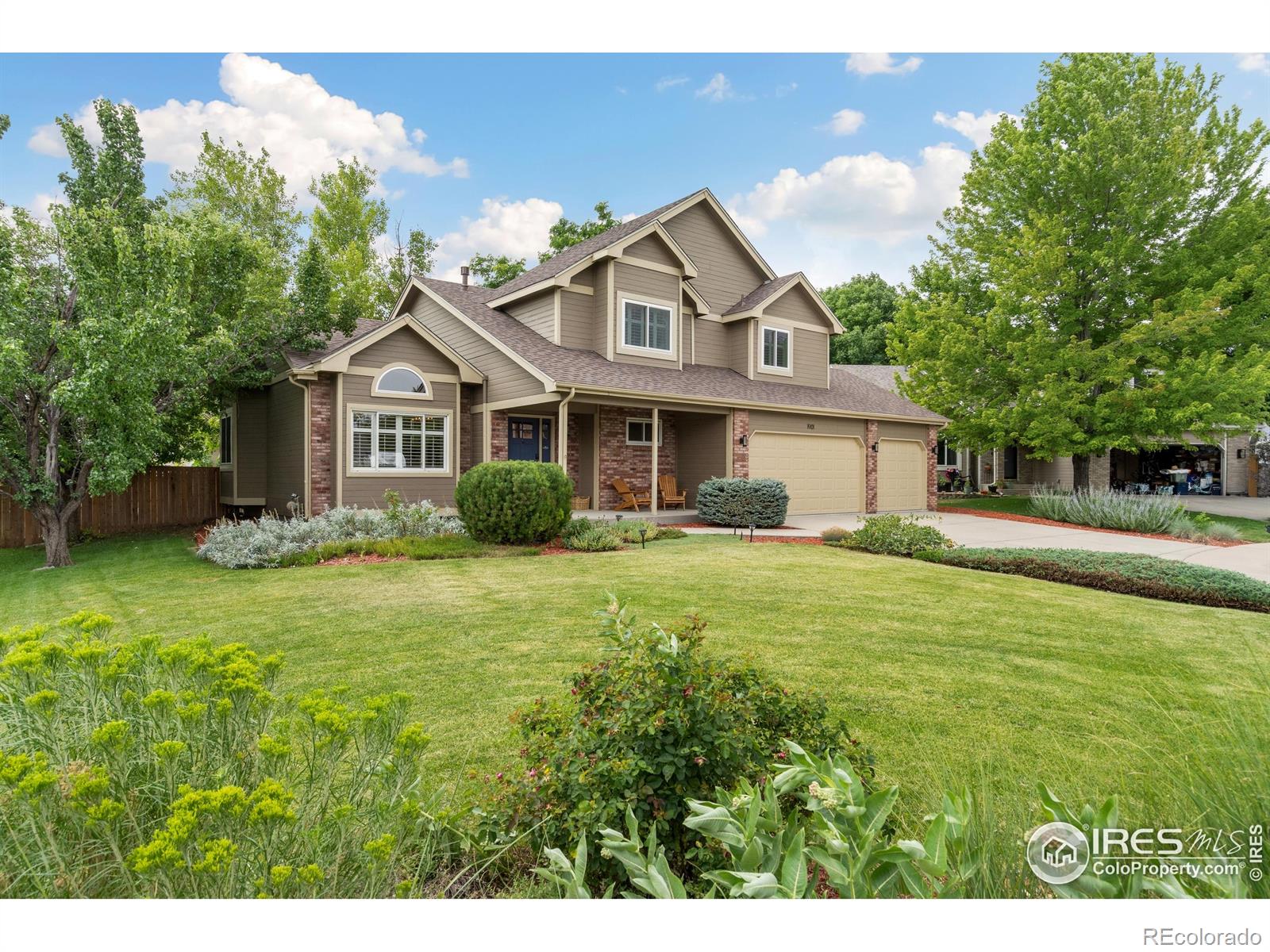 1901  Glenview Court, fort collins MLS: 4567891039057 Beds: 4 Baths: 4 Price: $759,900