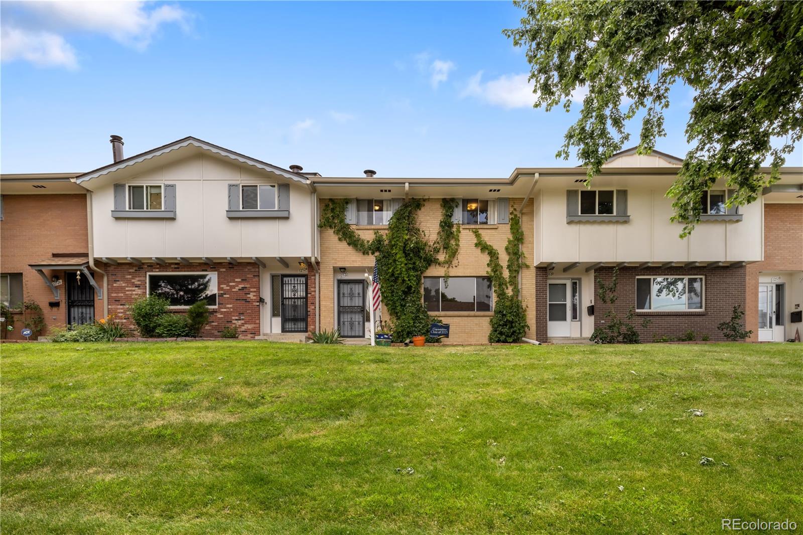 12522 W Virginia Avenue , Lakewood  MLS: 6446319 Beds: 4 Baths: 4 Price: $410,000