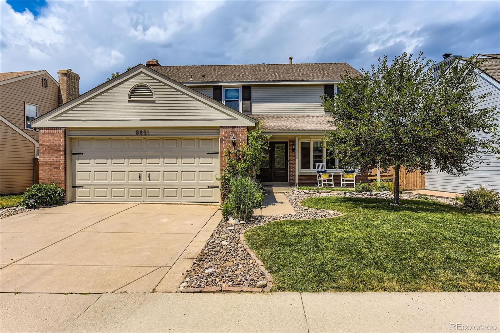 8851  Sundrop Way, highlands ranch MLS: 6529000 Beds: 3 Baths: 3 Price: $715,000