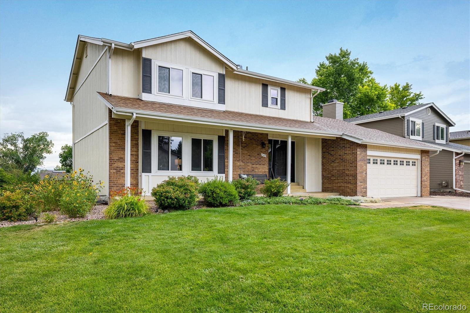 8485 S Piney Point Street, highlands ranch MLS: 3089995 Beds: 4 Baths: 3 Price: $685,000