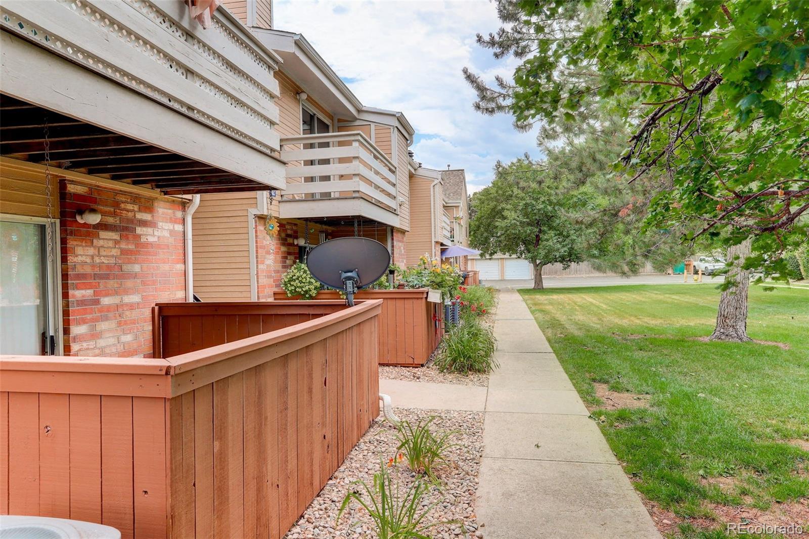 3322 S Ammons Street, lakewood  House Search MLS Picture