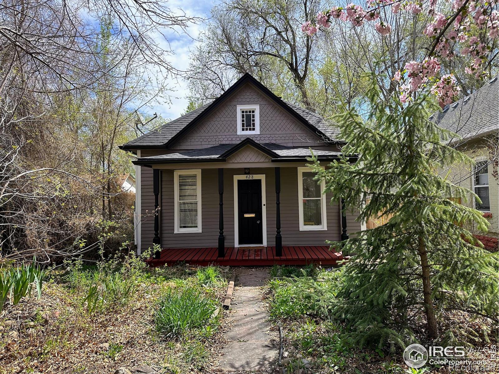 428  Baker Street, longmont MLS: 4567891039173 Beds: 2 Baths: 1 Price: $399,900