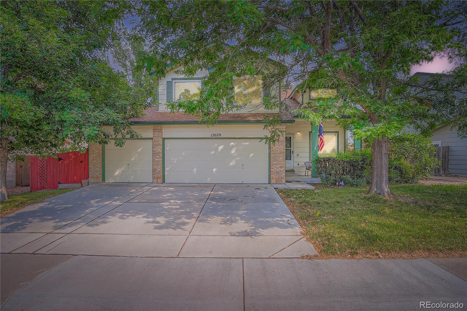 12620  Winona Court, broomfield MLS: 7709813 Beds: 4 Baths: 4 Price: $589,000
