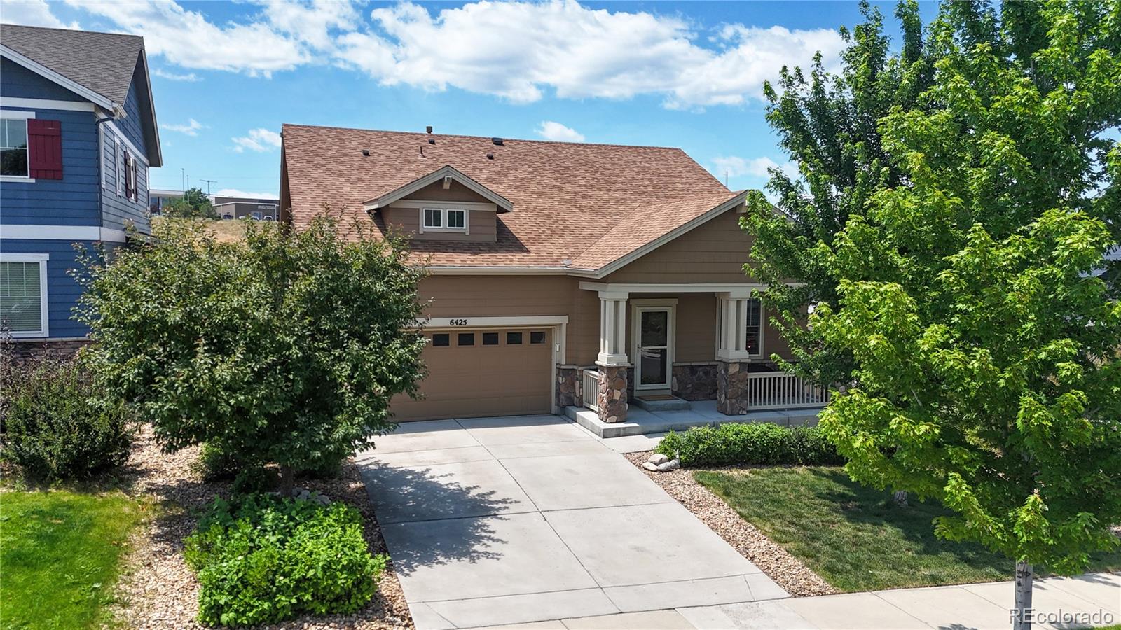 6425 S Harvest Street, aurora MLS: 2088619 Beds: 3 Baths: 3 Price: $625,000
