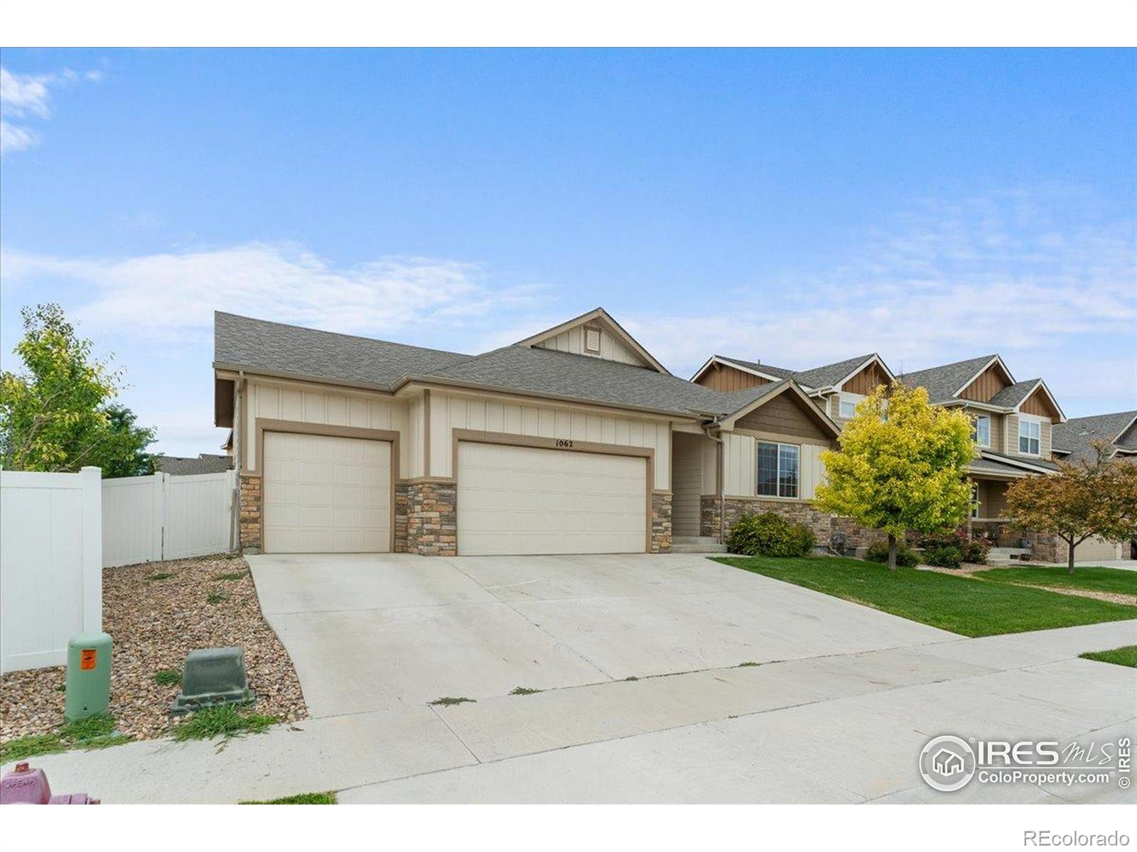 1062  Mt Columbia Drive, severance MLS: 4567891039218 Beds: 5 Baths: 3 Price: $569,000