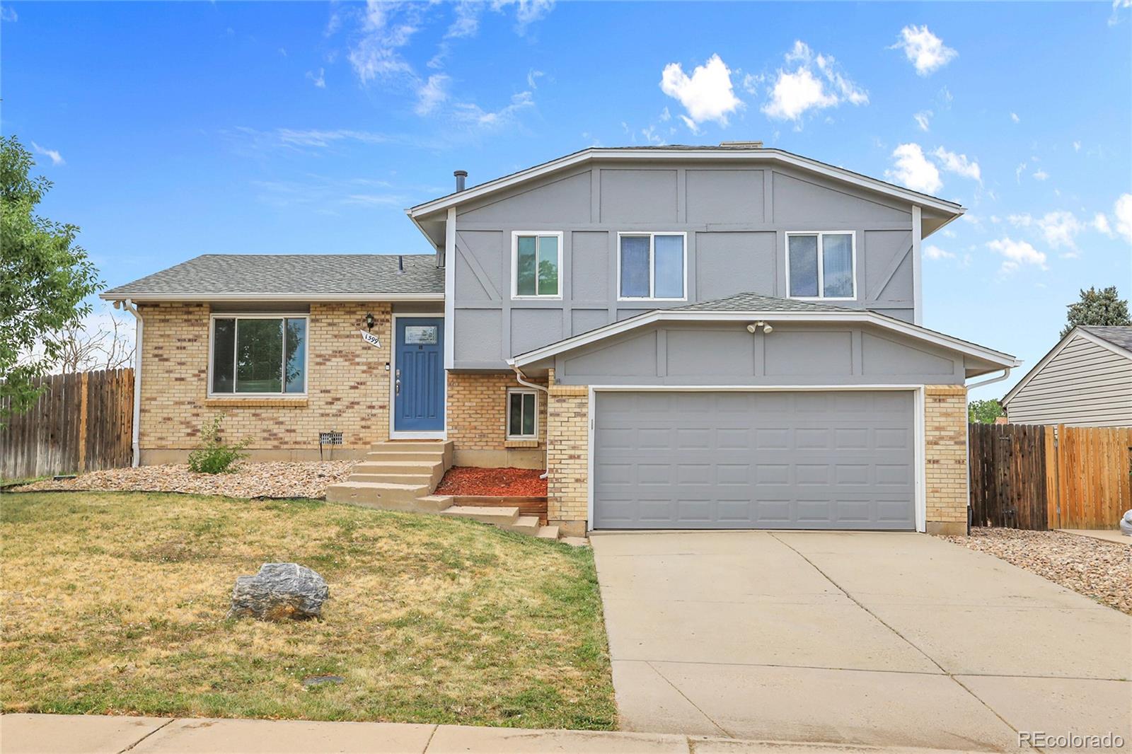 1599 S Bahama Street, aurora MLS: 9829238 Beds: 3 Baths: 3 Price: $510,000