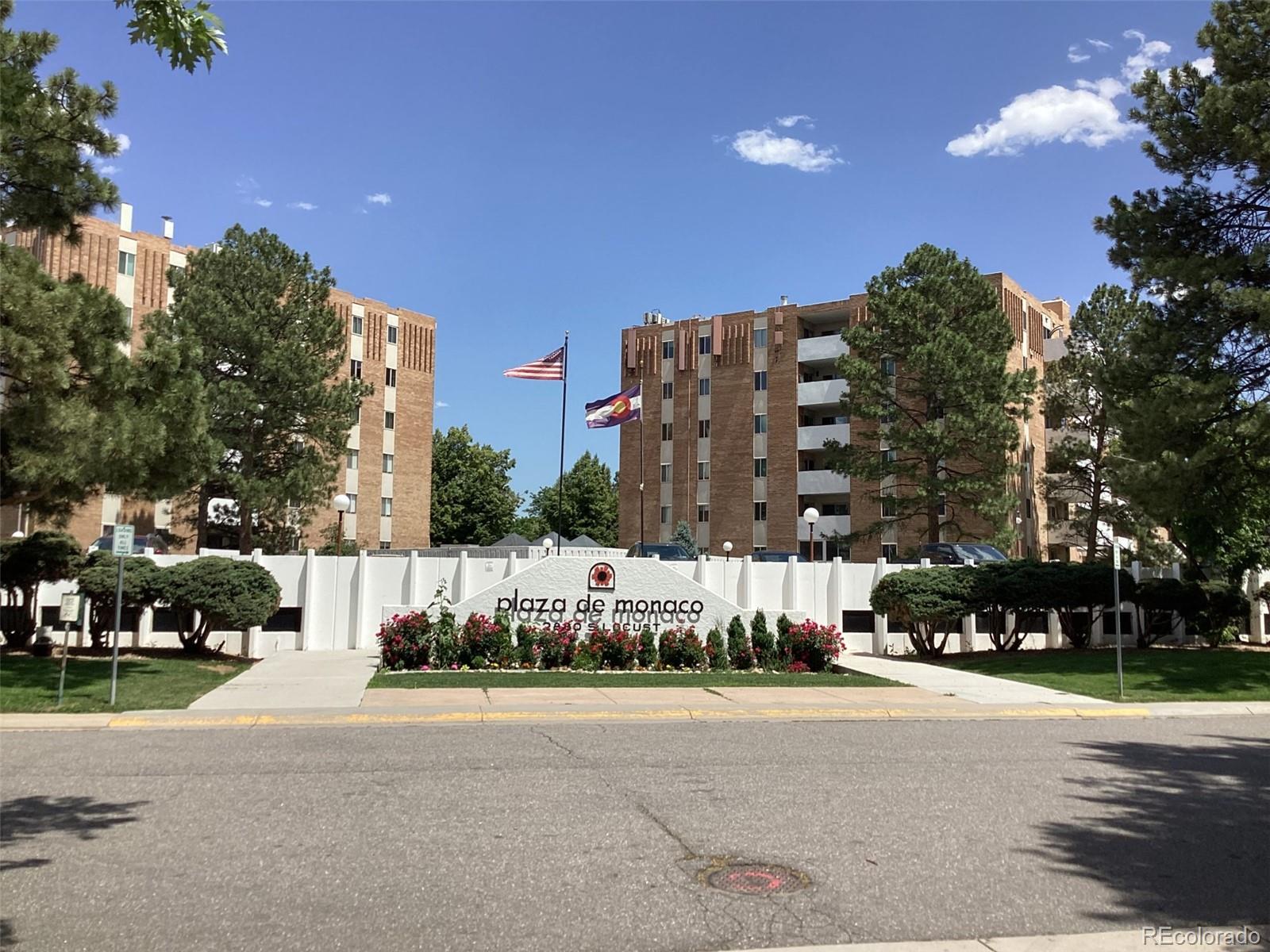 2880 S Locust Street 300N, Denver  MLS: 9088564 Beds: 1 Baths: 1 Price: $235,000