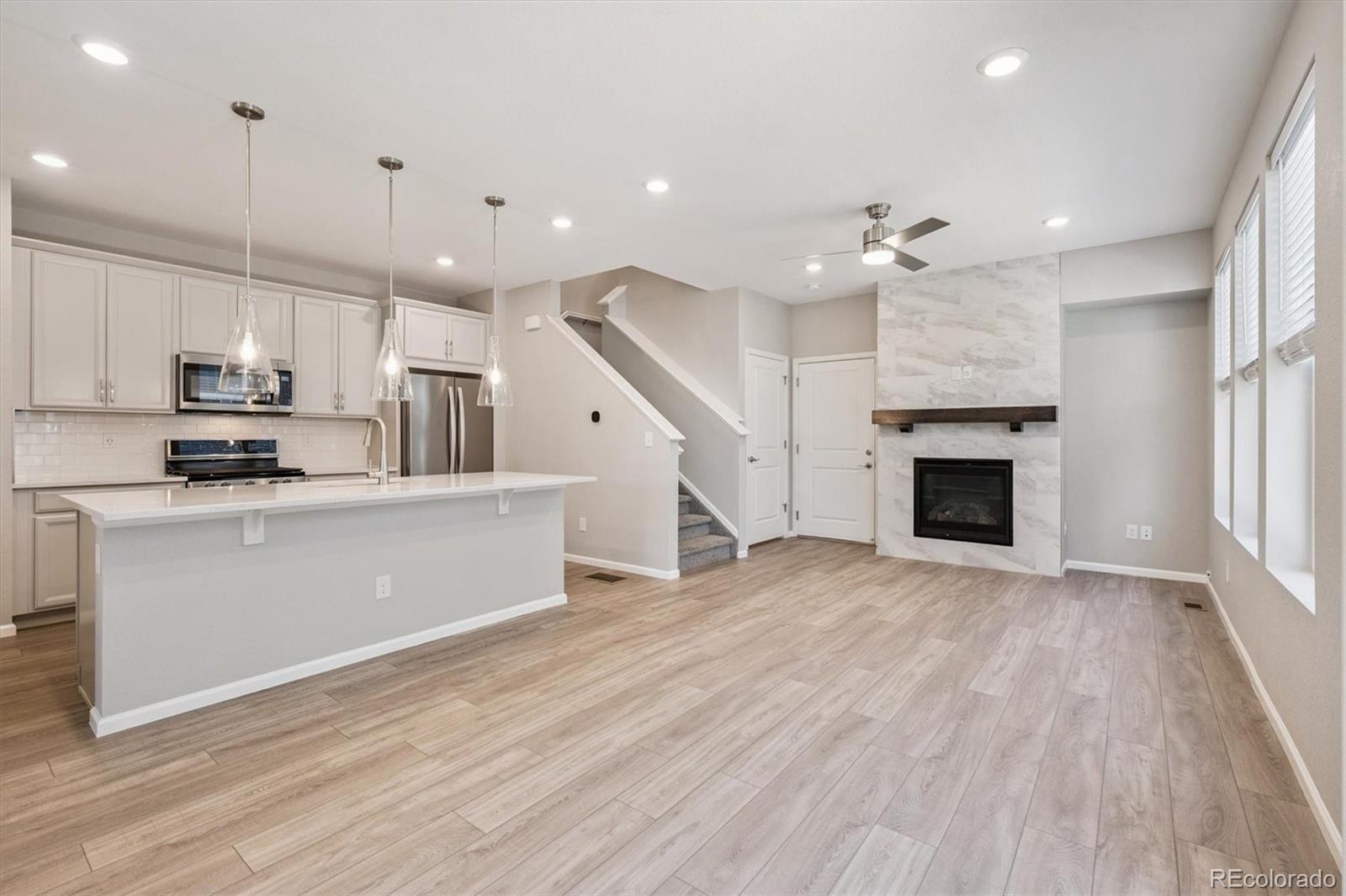 21382 E 60th Avenue, aurora MLS: 3216458 Beds: 3 Baths: 3 Price: $449,900