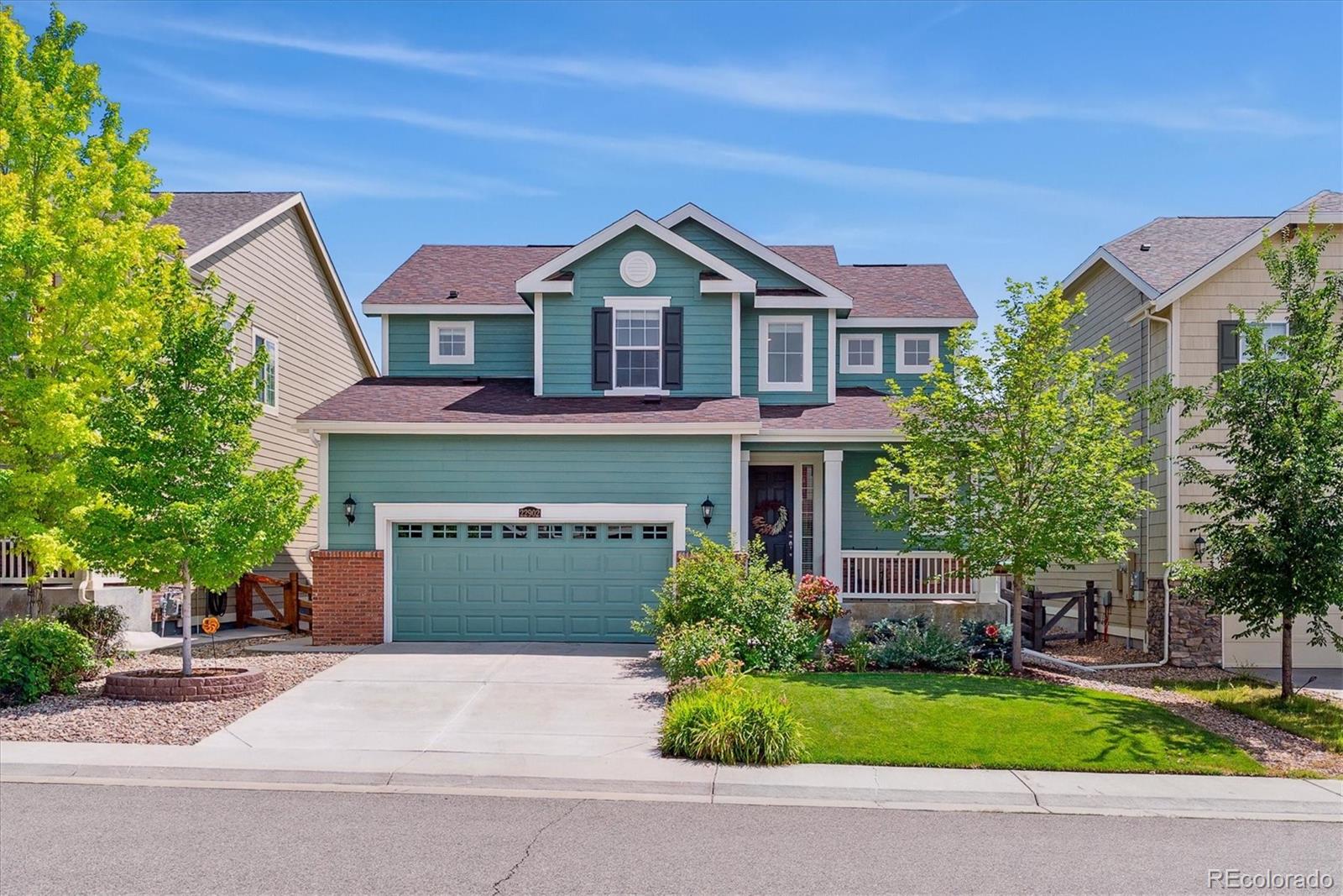 22902 E Chenango Avenue, aurora MLS: 3585977 Beds: 3 Baths: 3 Price: $619,000