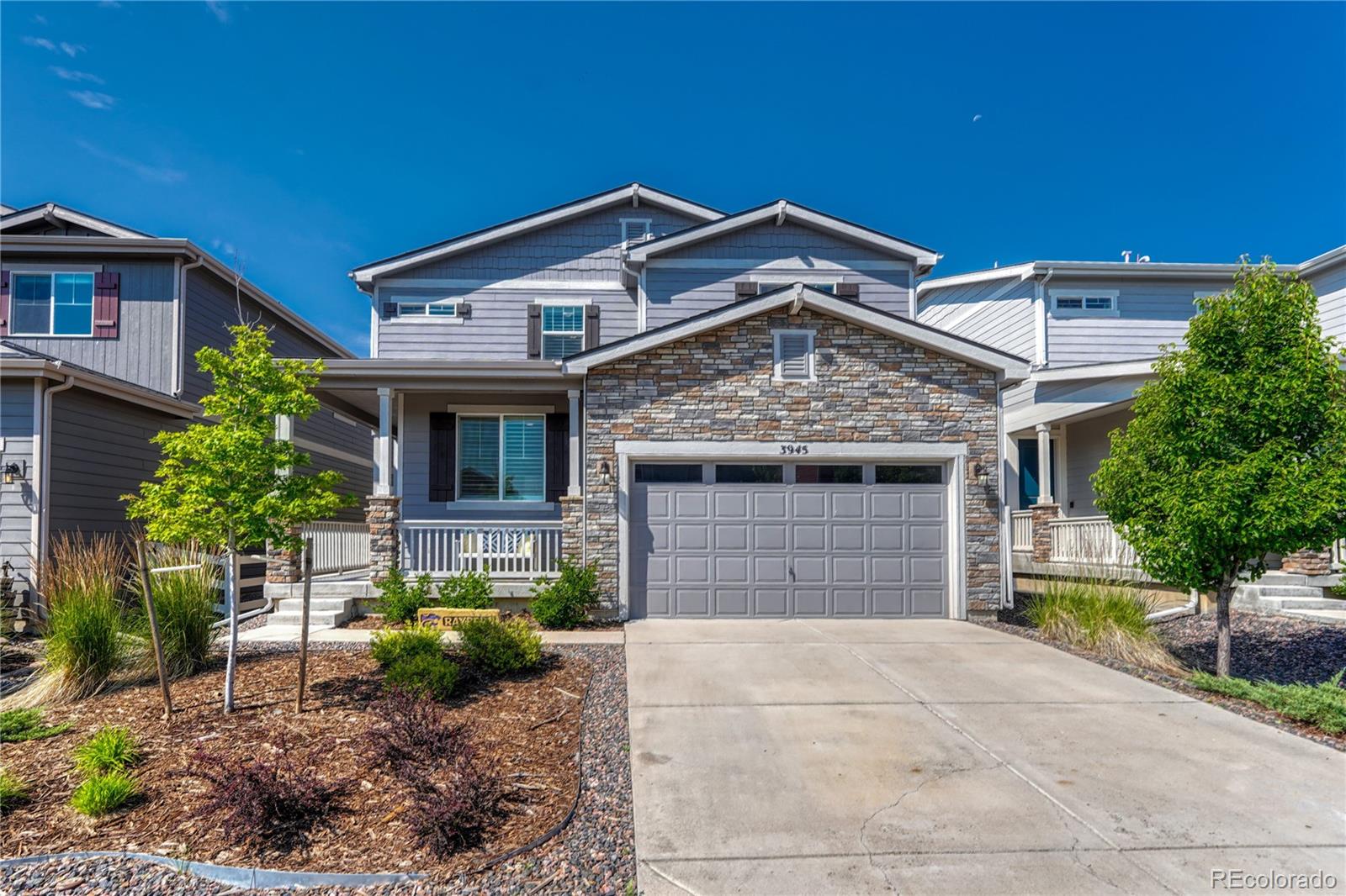 3945  John Avenue, castle rock MLS: 7635443 Beds: 4 Baths: 4 Price: $700,000