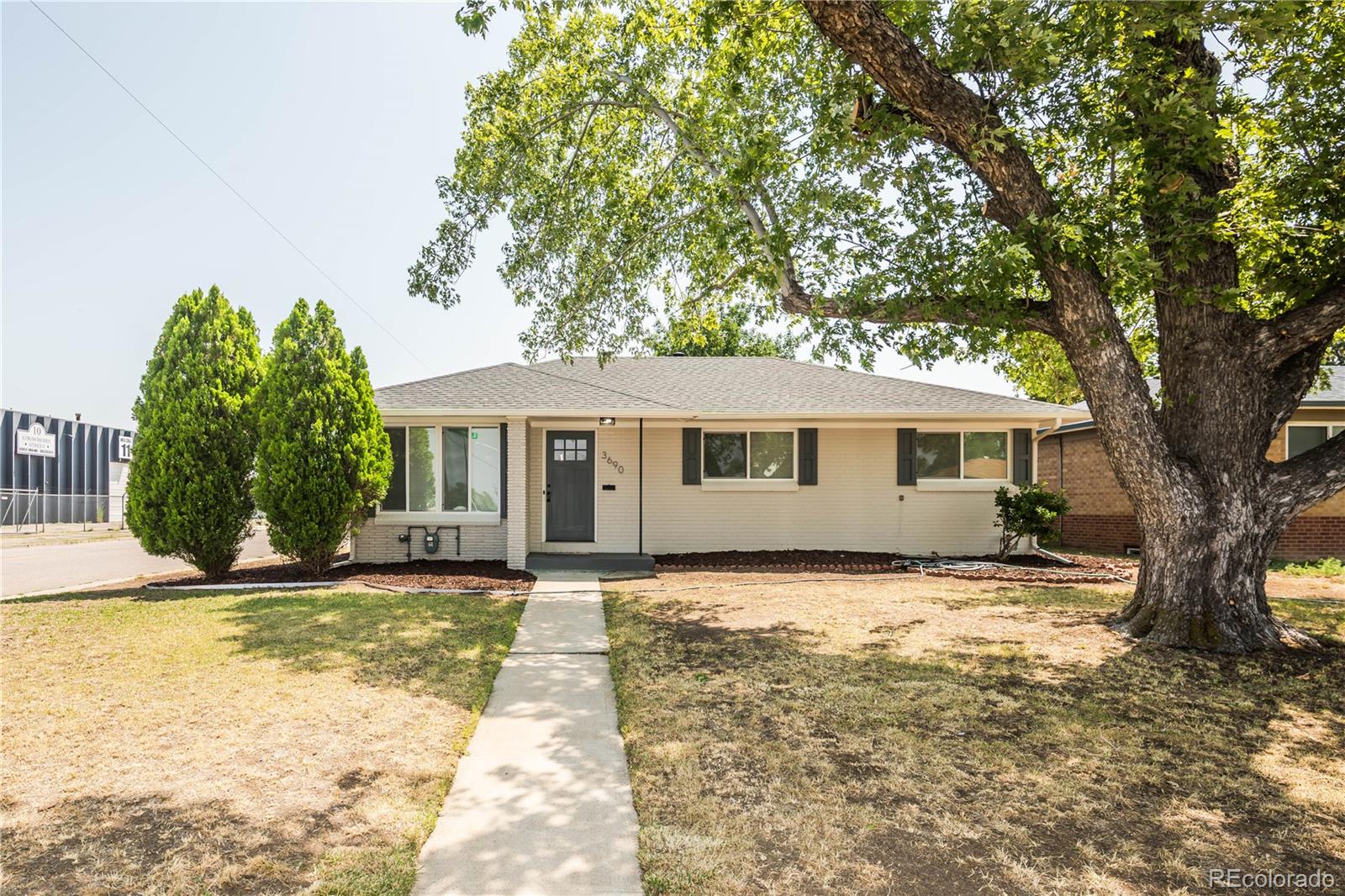 3690  Leyden Street, denver MLS: 8261624 Beds: 4 Baths: 2 Price: $544,973