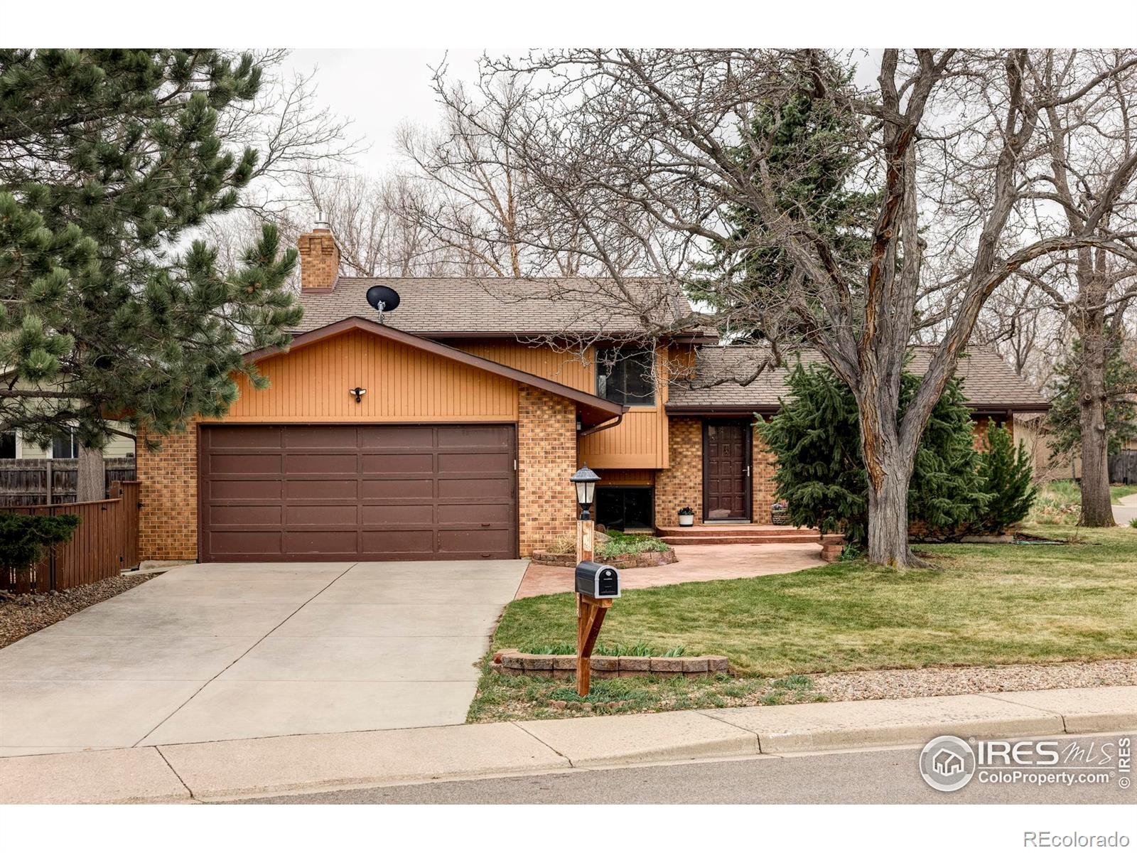 boulder  House Search Picture
