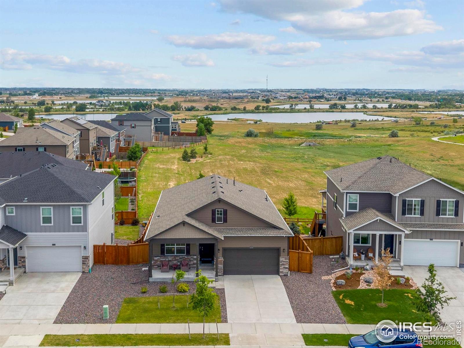 13722  Siltstone Street, longmont MLS: 4567891039292 Beds: 4 Baths: 2 Price: $610,000
