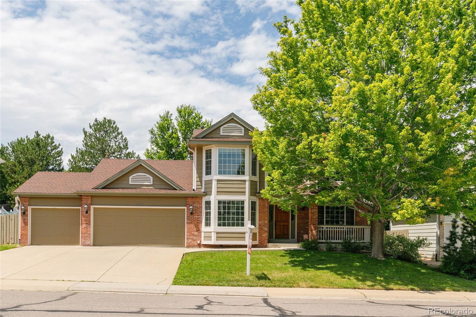 1899  Breen Lane, superior MLS: 3065442 Beds: 4 Baths: 4 Price: $1,045,000