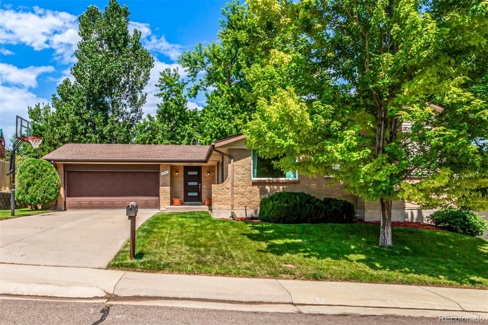 6367 S Albion Way, centennial MLS: 9296890 Beds: 4 Baths: 3 Price: $645,000