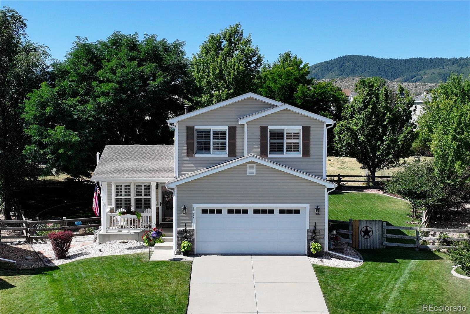 9662  Bighorn Way, littleton MLS: 5482209 Beds: 3 Baths: 3 Price: $575,000