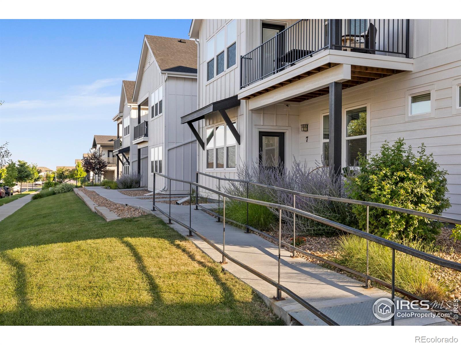 2102  Setting Sun Drive, windsor  House Search MLS Picture