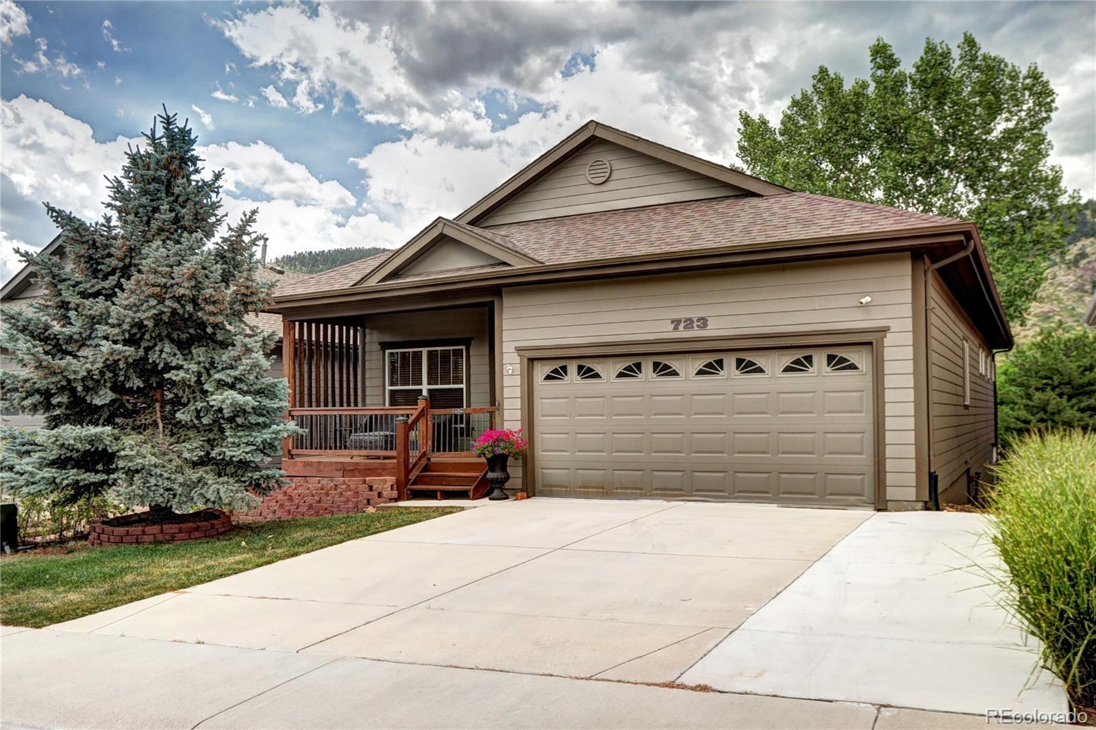 723  Entrada Drive, golden  House Search MLS Picture