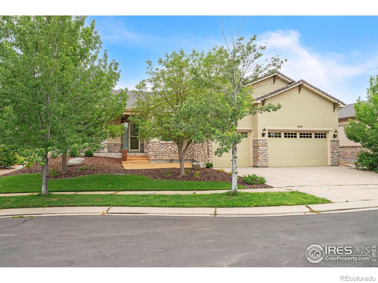 4518  Silver Mountain Loop, broomfield MLS: 4567891039408 Beds: 2 Baths: 4 Price: $1,070,000