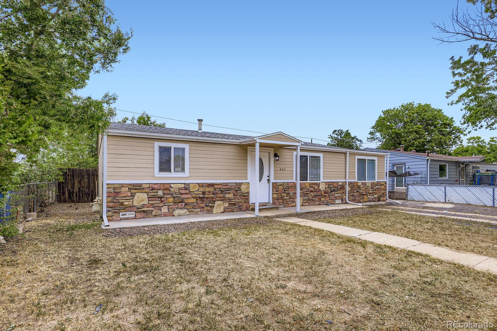 7461  Locust Street, commerce city MLS: 9574019 Beds: 4 Baths: 2 Price: $445,000