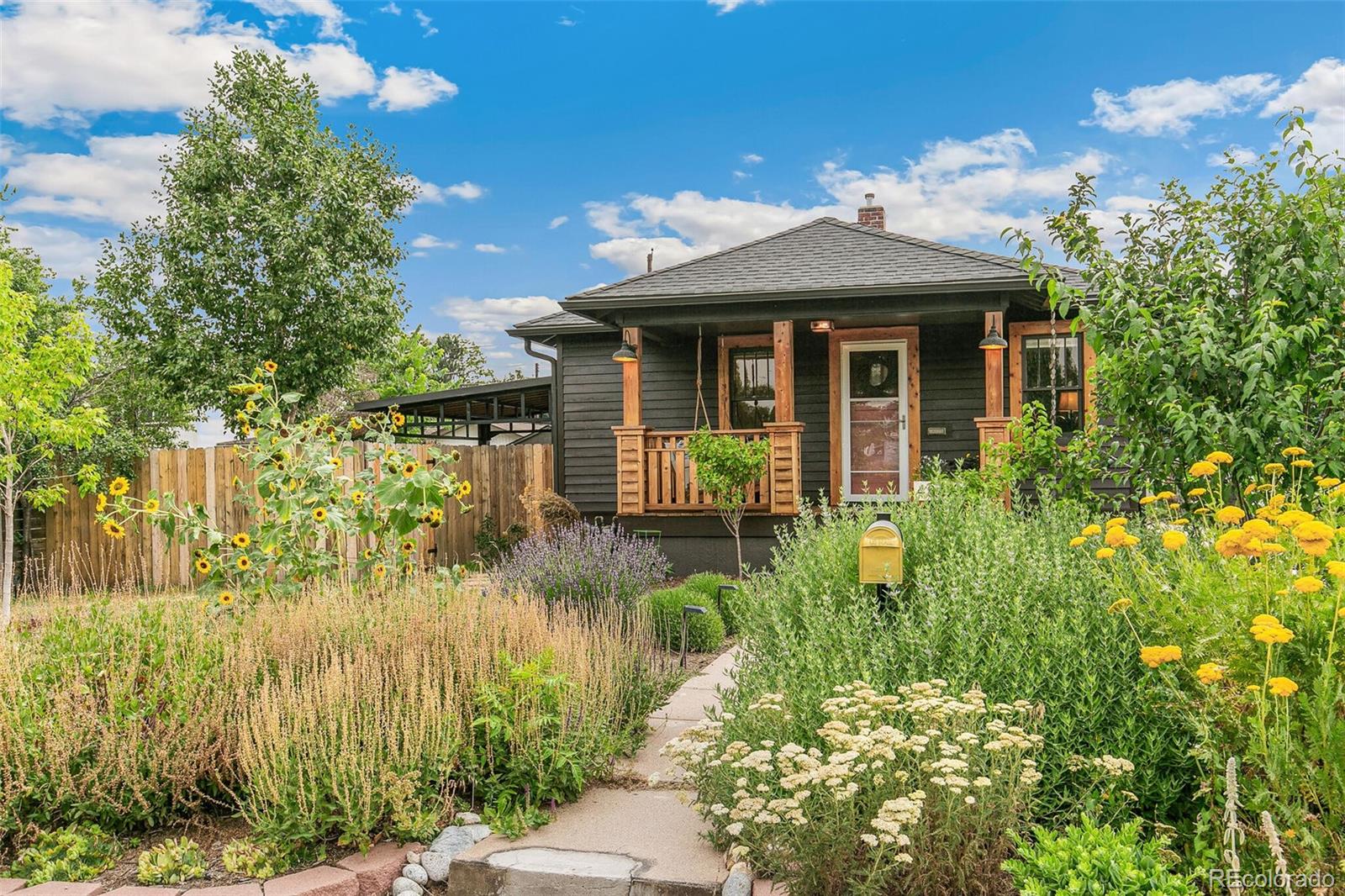 4893 N Raleigh Street, denver MLS: 5501770 Beds: 3 Baths: 1 Price: $650,000