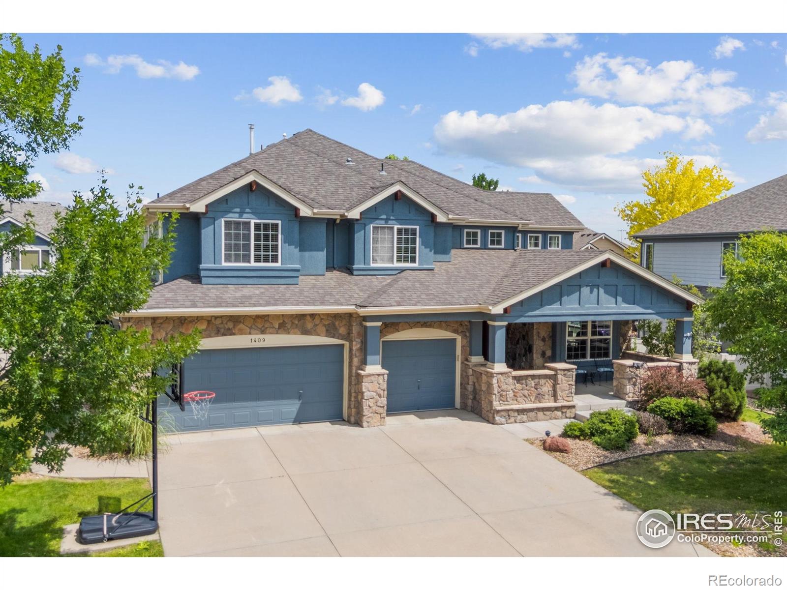 1409  Cannon Mountain Drive, longmont MLS: 4567891039474 Beds: 4 Baths: 5 Price: $1,200,000