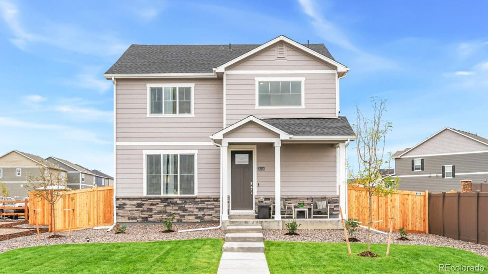 28611 E 8th Place, watkins MLS: 5588913 Beds: 4 Baths: 3 Price: $493,395