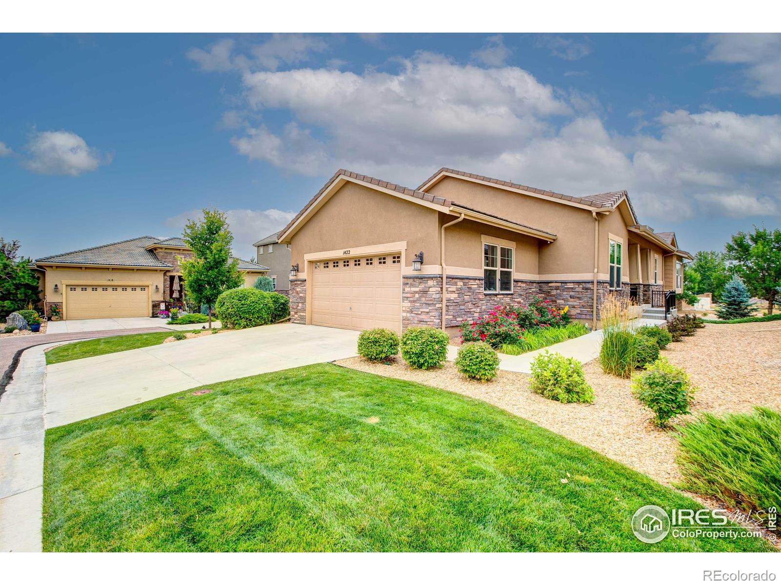 1422  Skyline Drive, erie MLS: 4567891039584 Beds: 3 Baths: 2 Price: $752,000