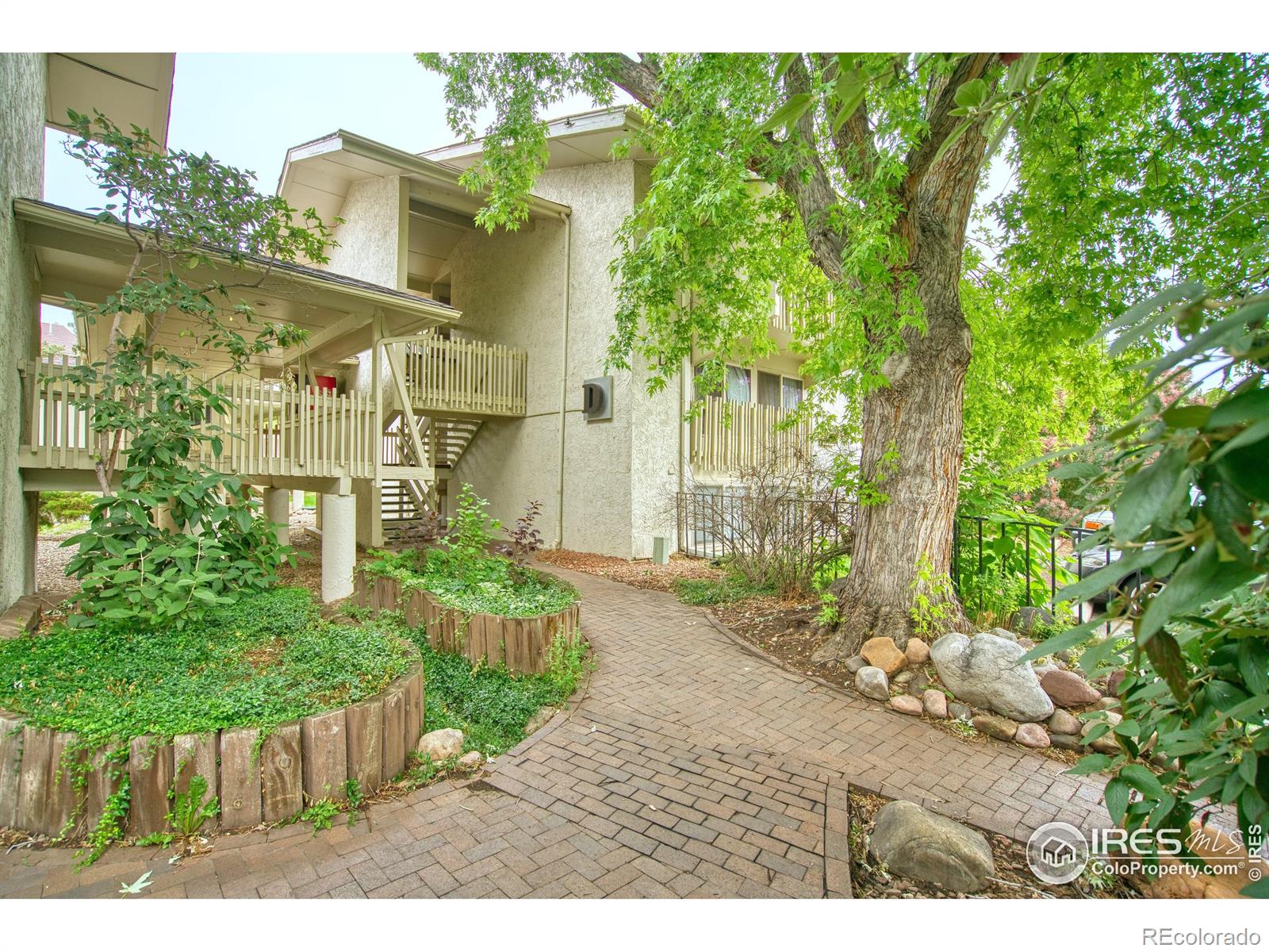 boulder  House Search Picture