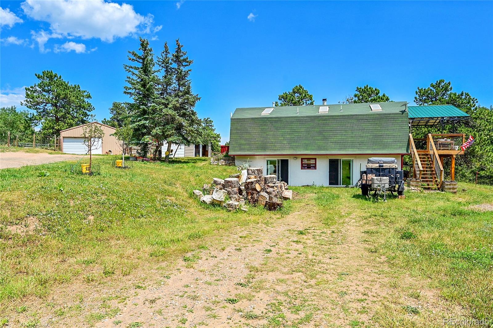golden  Horse Properties Search Picture