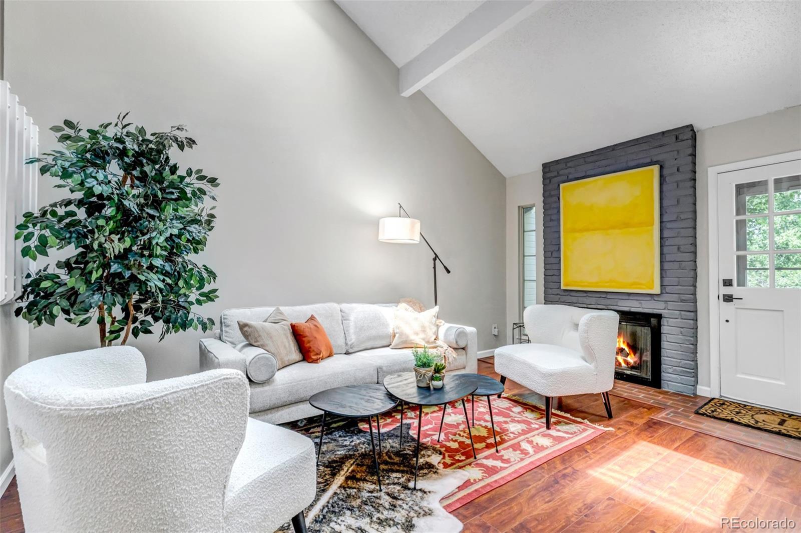 2821 W Long Drive D, Littleton  MLS: 3506957 Beds: 3 Baths: 2 Price: $535,000