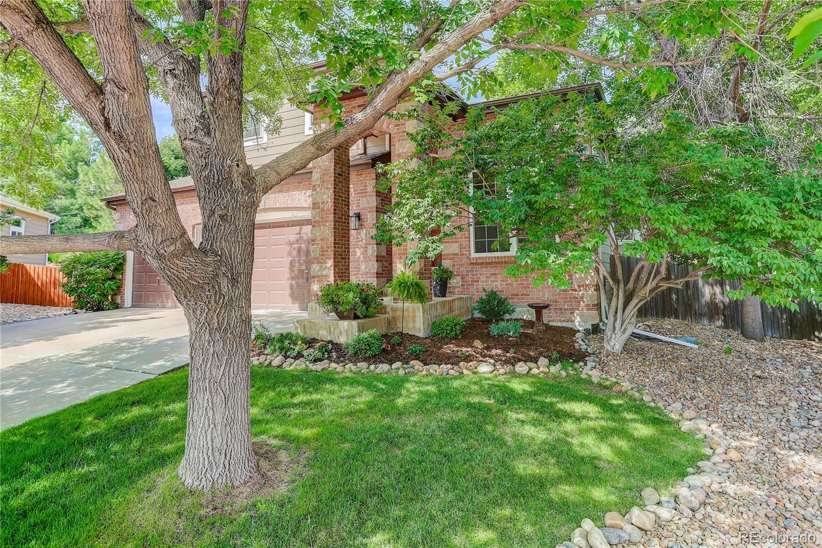 8133  Spikegrass Court, castle pines MLS: 2318629 Beds: 4 Baths: 4 Price: $769,900