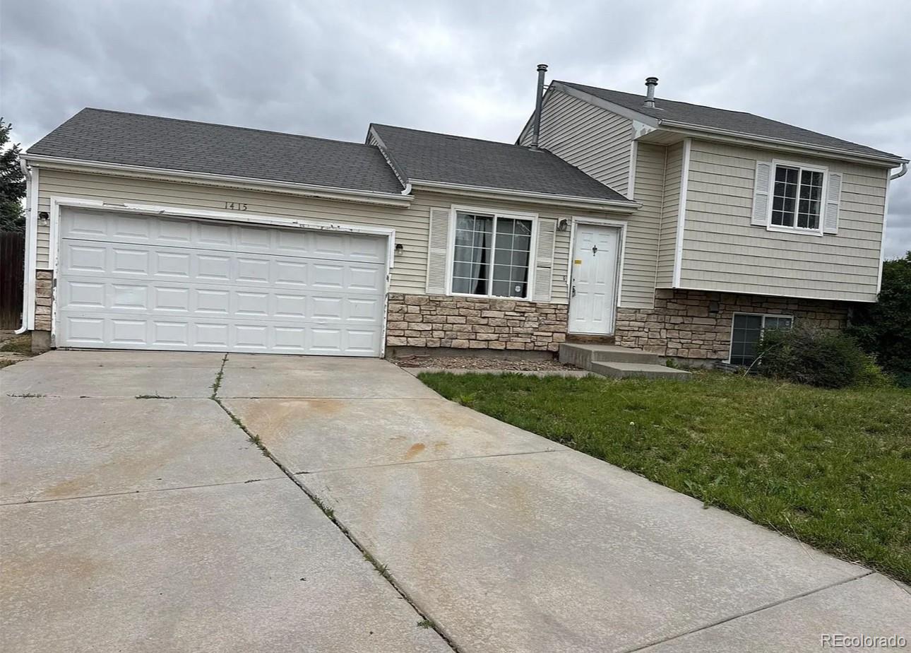 1415 S Pitkin Court, aurora MLS: 8216143 Beds: 3 Baths: 2 Price: $417,680