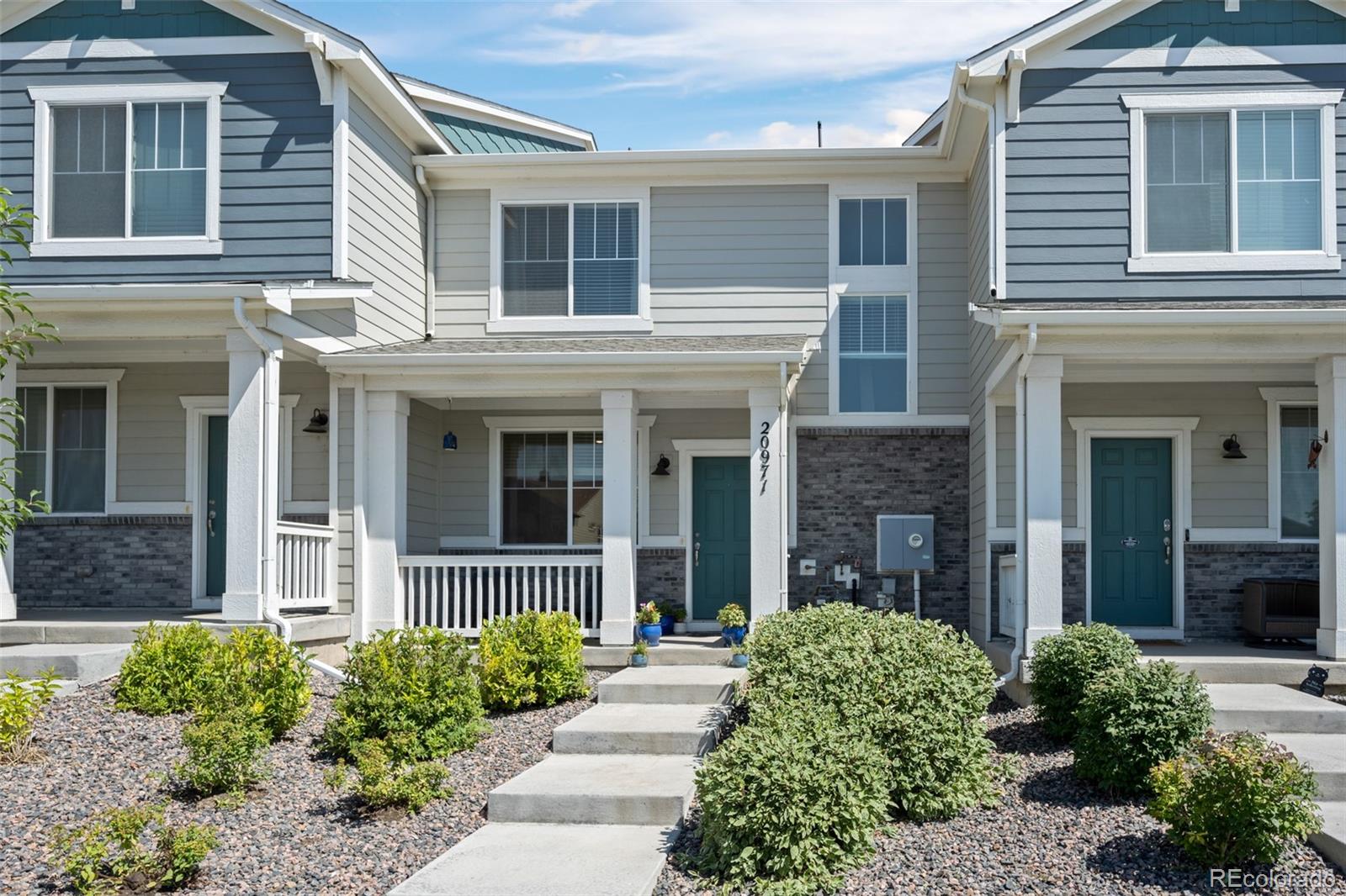 20971 E 60th Avenue, aurora MLS: 8016268 Beds: 3 Baths: 3 Price: $395,000