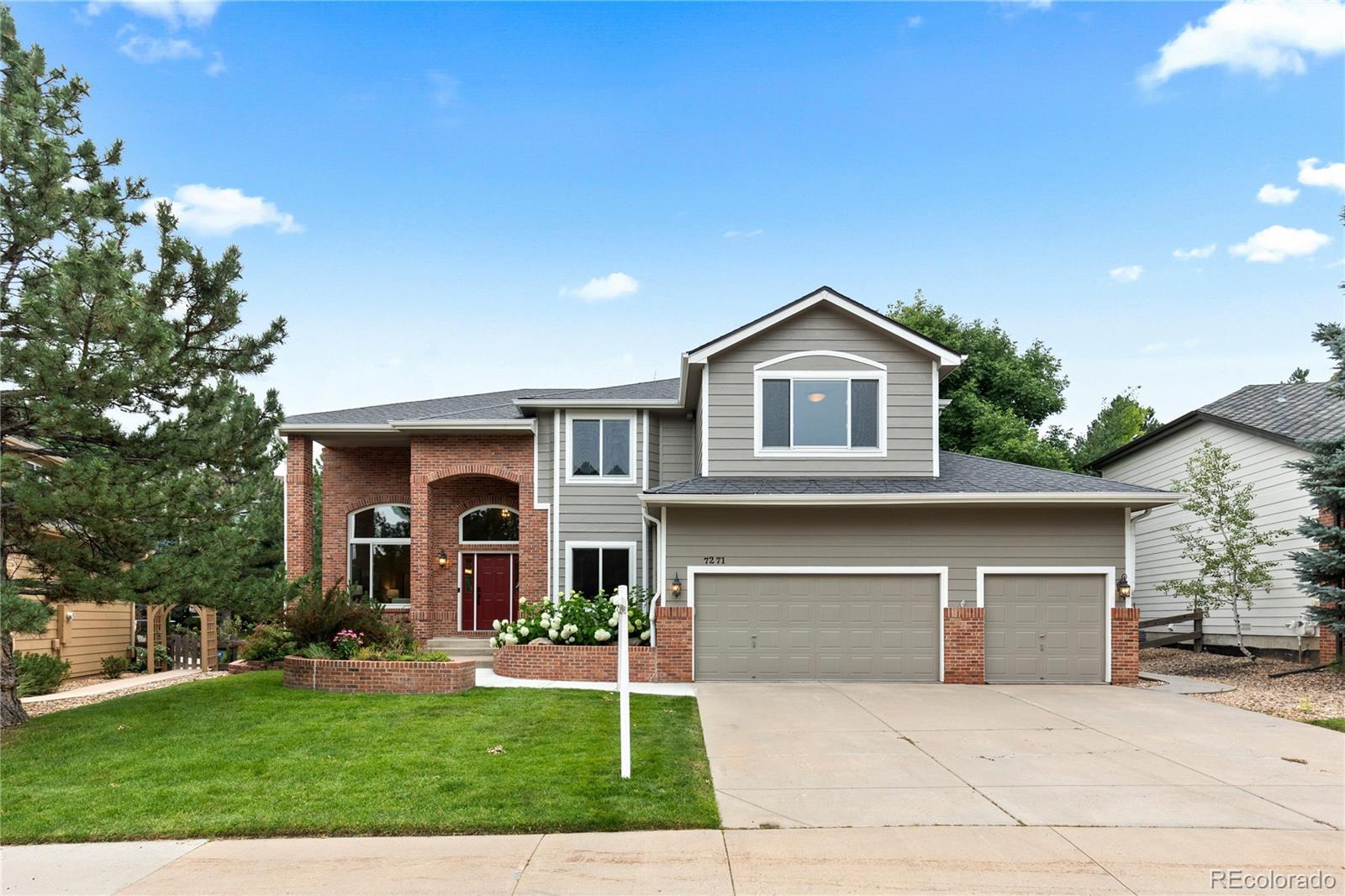 7271  Brixham Circle, castle pines MLS: 9063725 Beds: 5 Baths: 4 Price: $1,050,000