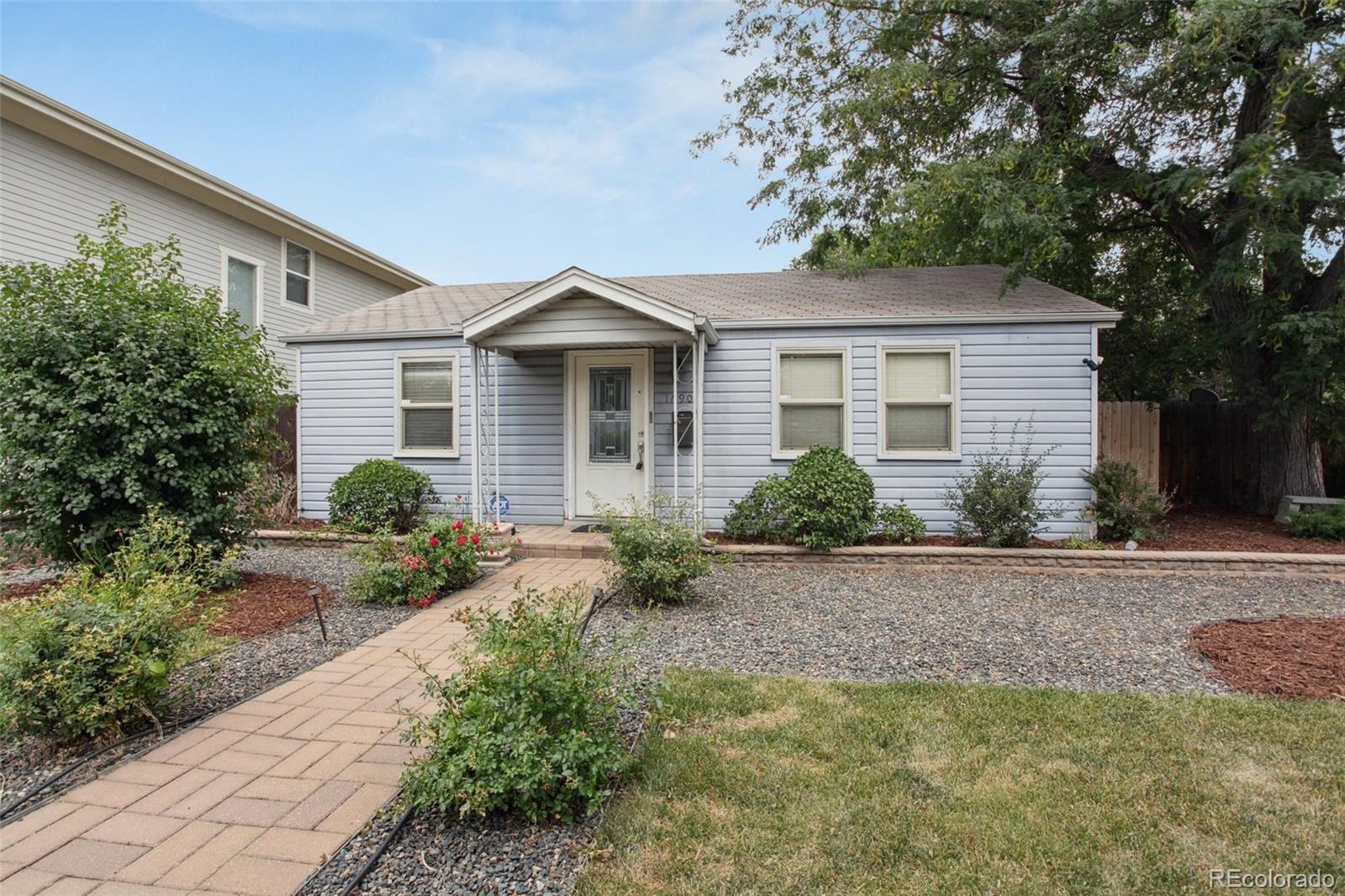 1690 S Elizabeth Street, denver MLS: 2214416 Beds: 2 Baths: 1 Price: $499,000